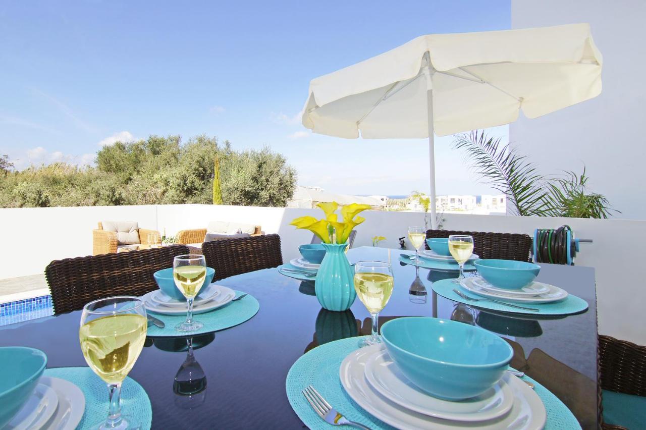 Villa Caren Paralimni Exterior foto